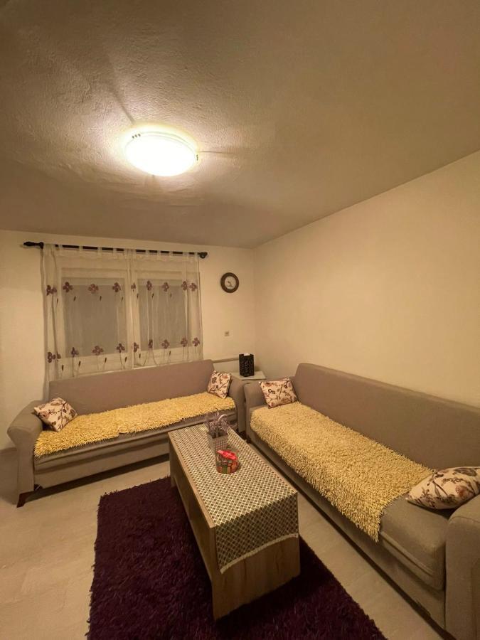 Appartamento Apartman Venera Sarajevo Esterno foto